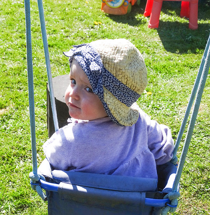 photo showing swing time for Bumble Bees at Longscroft